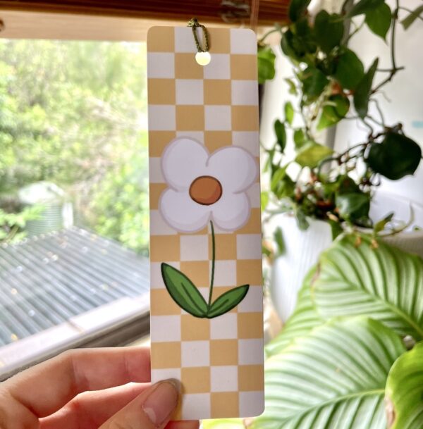 Daisy Bookmark